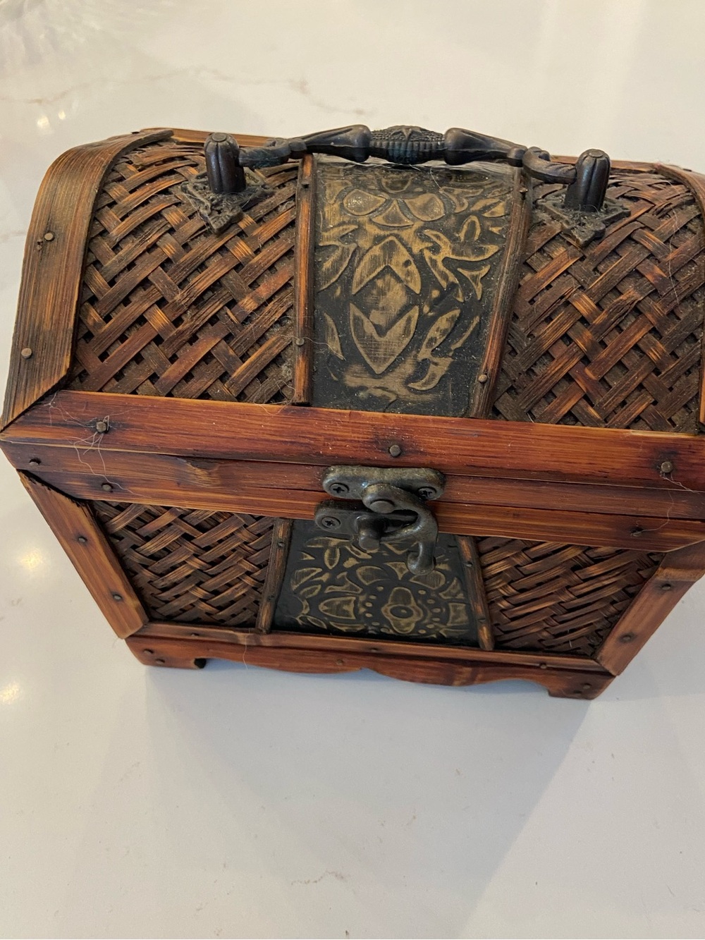 Vintage Decorative Wooden Box Mini Treasure Trinket Chest Bamboo woven.